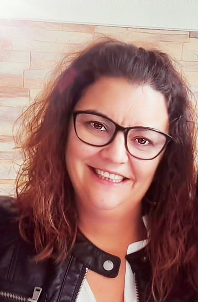 Agente Cláudia Sofia Carreiras Marques Abelha